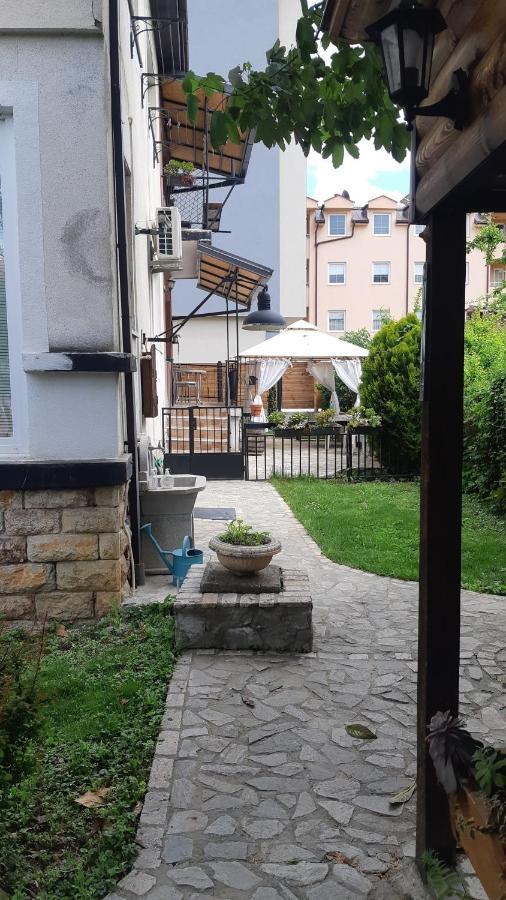 The House Apartments & Guest Rooms Ohri Dış mekan fotoğraf