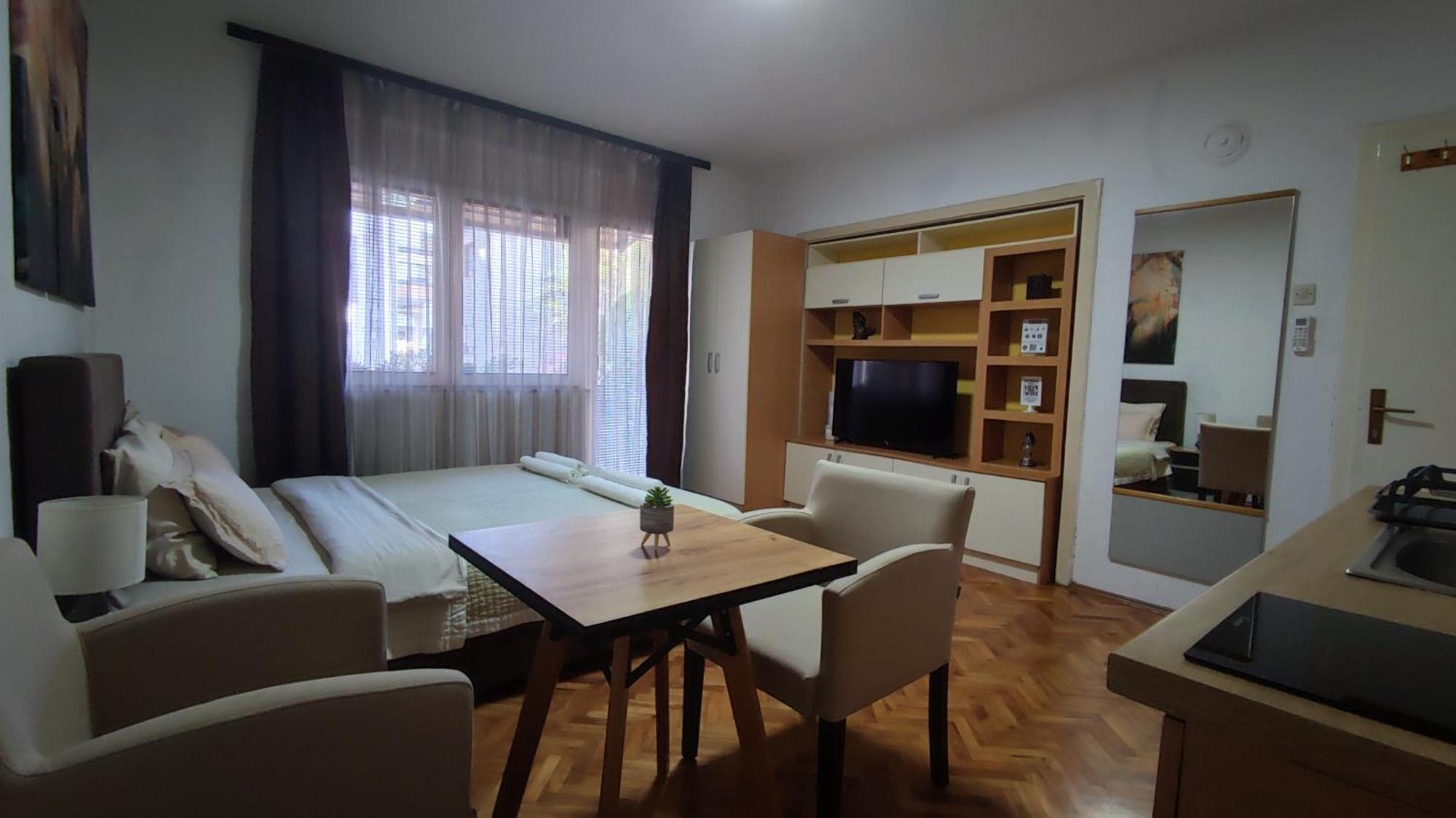 The House Apartments & Guest Rooms Ohri Dış mekan fotoğraf