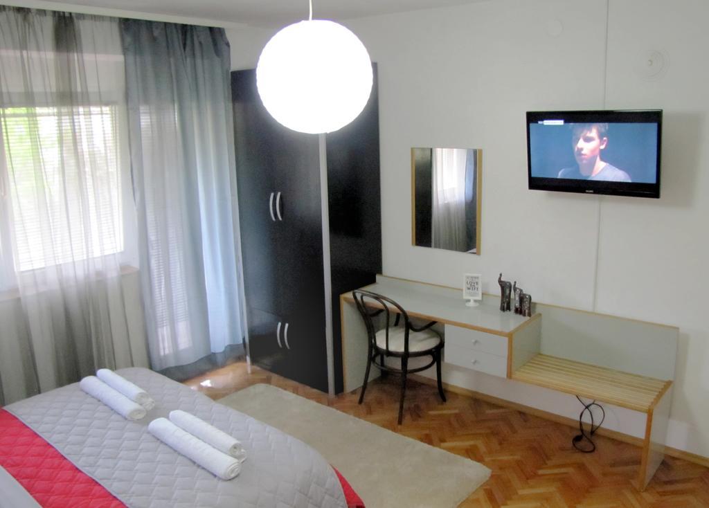 The House Apartments & Guest Rooms Ohri Dış mekan fotoğraf