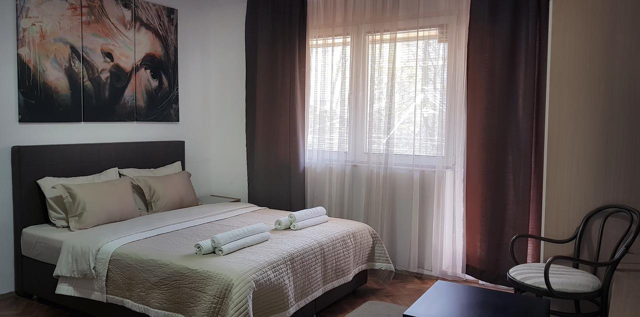 The House Apartments & Guest Rooms Ohri Dış mekan fotoğraf
